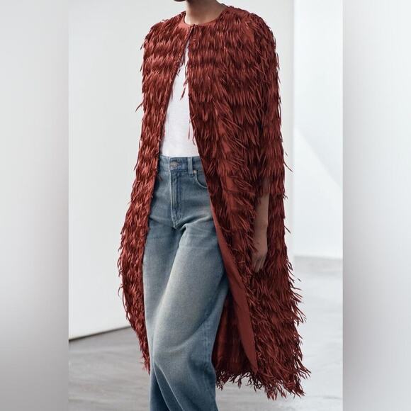 Zara COAT WITH FRINGING Size Medium - Picture 4 of 16